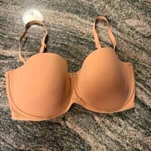 SKIMS Fits Everybody Lightly Lined Bra Nude 32DD Sister Size 34D